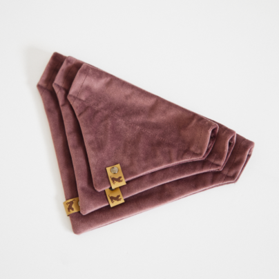 Welurowa wrzosowa bandana dla psa