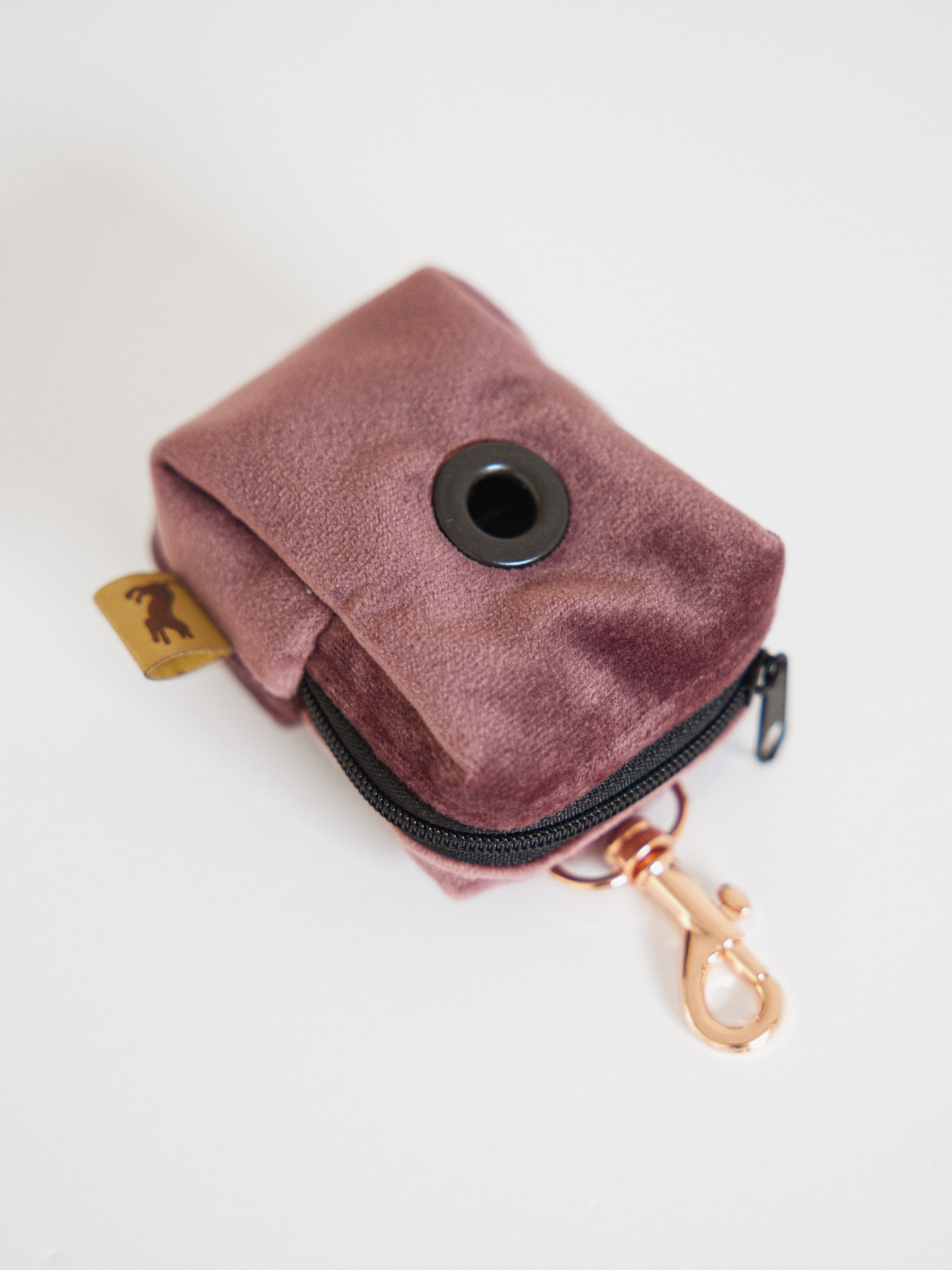 Welurowe wrzosowe etui na kupoworki dla psa